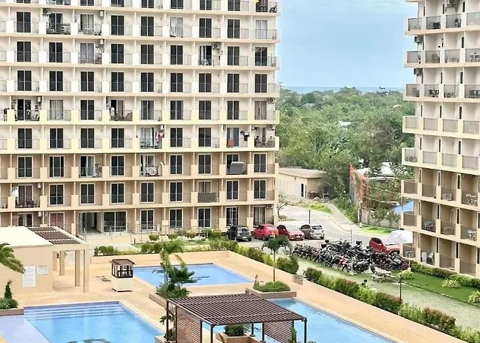 Xyz Condotel - Pool View 304 - 12flr Hotel