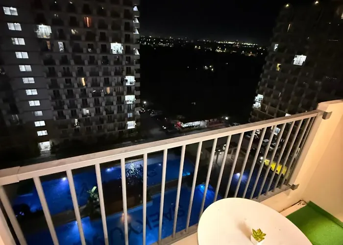 Xyz Condotel - Pool View 304 - 12flr Hotel Lapu-Lapu City