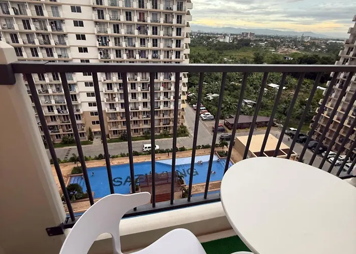 Xyz Condotel - Pool View 304 - 12flr Hotel Lapu-Lapu City